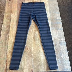 Lululemon Leggings black/ grey stripped